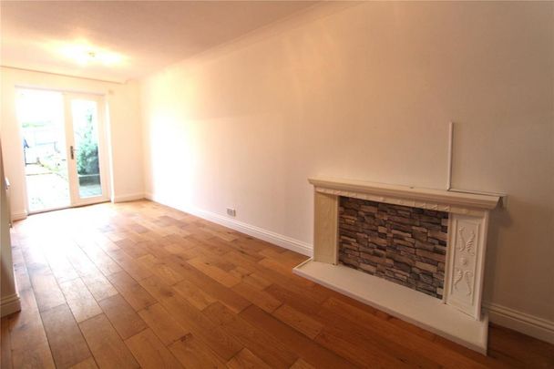 2 bedroom terraced house to rent - Photo 1