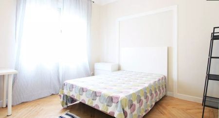 Calle de Serrano, Madrid, Community of Madrid 28006 - Photo 2