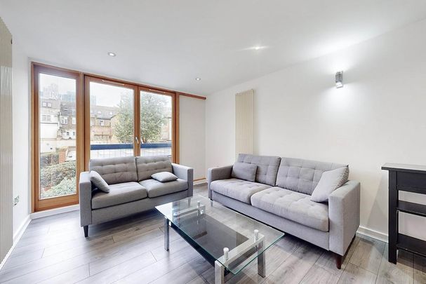 3 bedroom flat share to rent - Photo 1