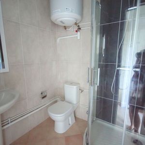 Location Appartement 1 pièce 23m² - Photo 3