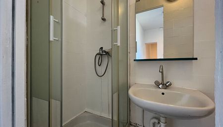 Appartement 3 pièces 44m2 REIMS 535 euros - Photo 3