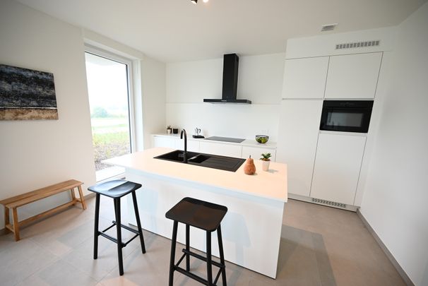 RUIM (114,97 m²) 2-slpk-HOEKappartement met OPEN ZICHT op VELDEN! - Photo 1