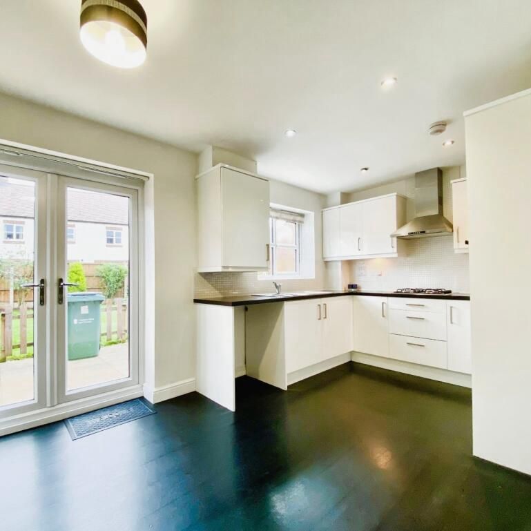 3 bedroom detached to rent Harper Close, Winnington - Photo 1
