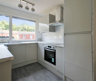 Mooring Close, Murdishaw, Runcorn, WA7 6DA - Photo 6