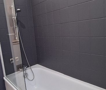 Location Appartement 4 pièces 56m² - Photo 5