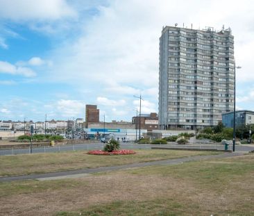 Arlington House, All Saints Avenue, Margate, CT9 1XR, Kent - Photo 2