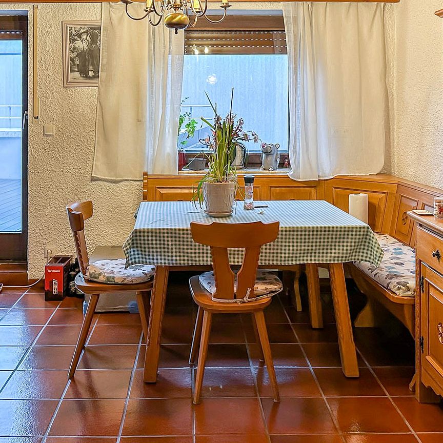 Kachelofenwohnung mit großem Balkon - Foto 1