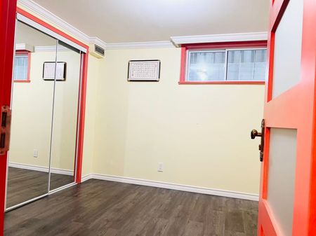 For Lease - 642 Eaglemount Crescent, Mississauga, Ontario - Photo 4