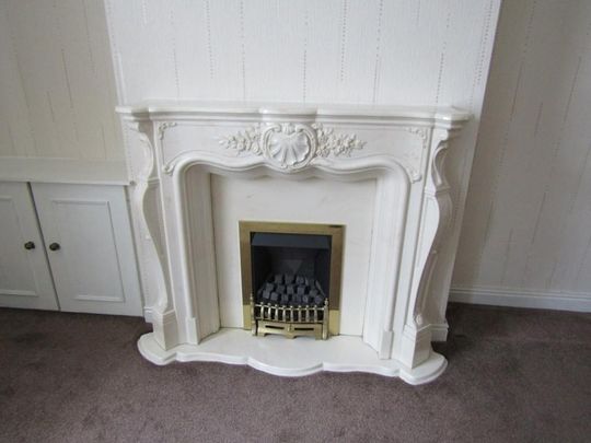 2 bedroom terraced house to rent - Photo 1