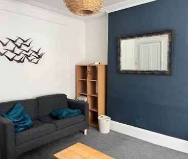 4 bedroom terraced house to rent - Photo 6