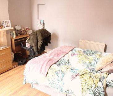 1 bedroom house of multiple occupation to rent - Photo 3