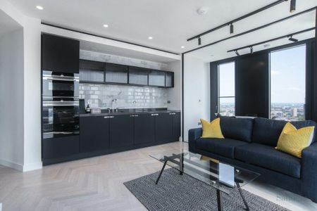 2 bedroom flat to rent - Photo 3