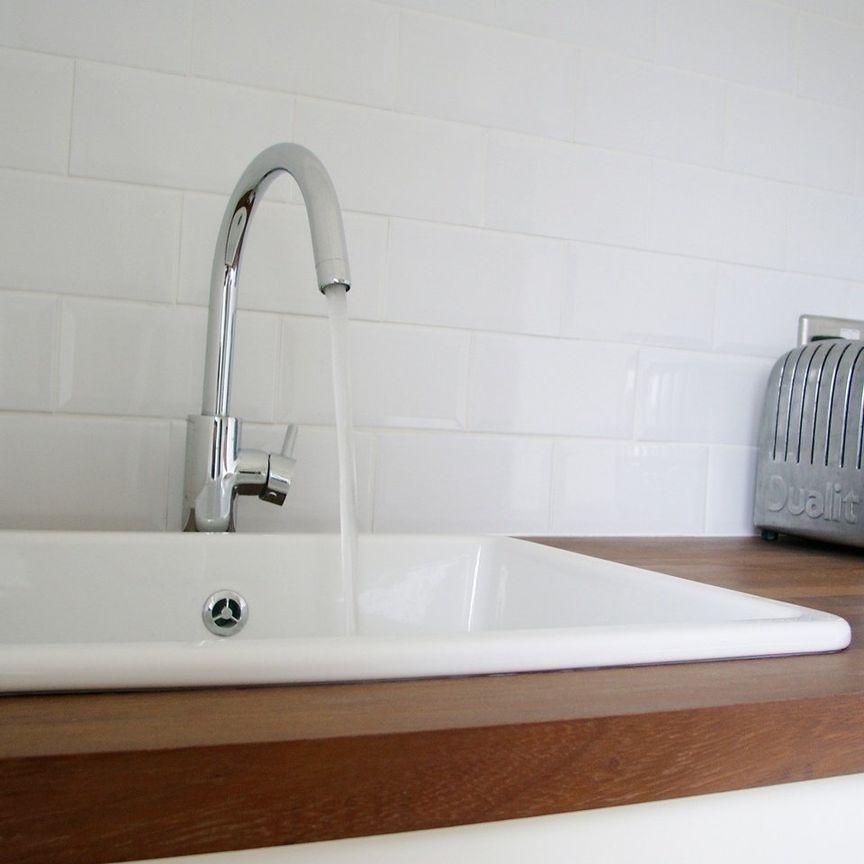 2 Bed Maisonette, Grove Close, SE23 - Photo 1