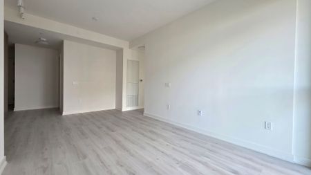 For Lease - 120 Broadway Avenue Unit# 1512, Toronto, Ontario - Photo 3