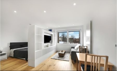 Studio Flat, Riverdale House, SE13 - Photo 2