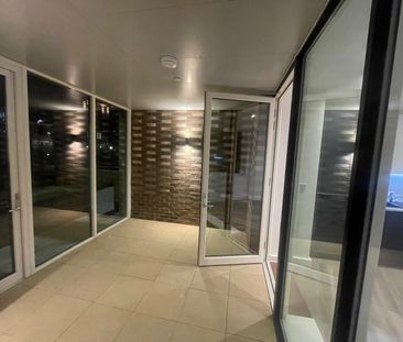 Room in a Shared Flat, Amour Court, NW10 - Photo 3