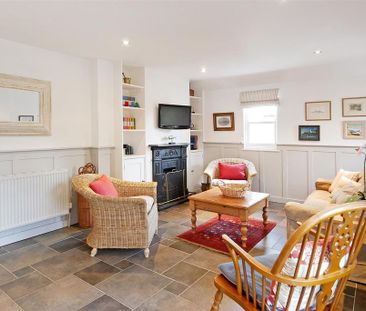 2 bedroom house to rent - Photo 2