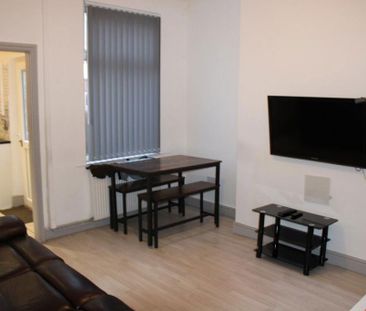 4 bedroom house to rent - Photo 4