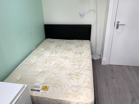 Room in a Shared House, Cannon Hill Road, CV4 - Photo 4