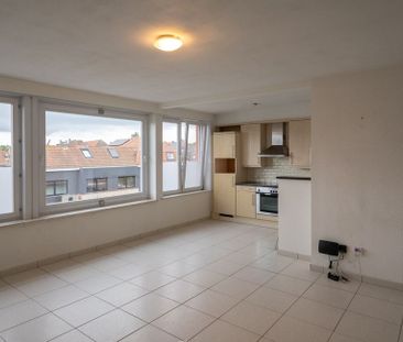 Appartement te huur in Sint-Kruis voor € 700 met 2 slaapkamers - Photo 6