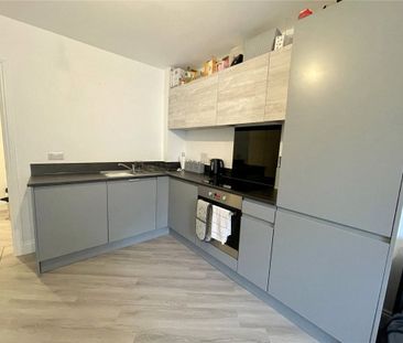 Wimborne Road, Poole, Dorset, BH15 - Photo 6