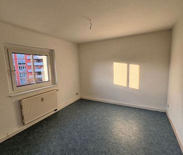 Charmante 2-Raum-Wohnung im 2. OG in Top Lage - Ihr neues Zuhause w... - Photo 1