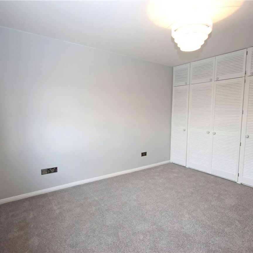 Dorchester Court, Dexter Close, St. Albans, St. Albans, AL1 5WD - Photo 1