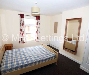 7 Vicarage Terrace, Leeds, LS5 3HL - Photo 5