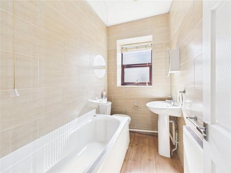 5 bedroom terraced house to rent - Photo 3