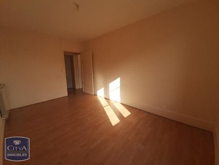 Location Appartement 4 pièces 104m² AGEN 47000 - Photo 3