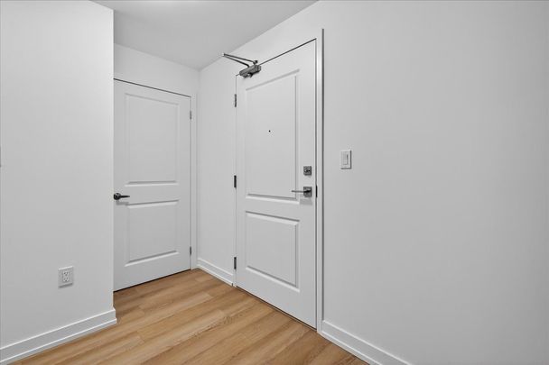 For Lease - 470 Dundas Street Unit# 428, Hamilton, Ontario - Photo 1