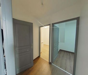 Location Appartement 3 pièces 59m² ROMANS SUR ISERE 26100 - Photo 6