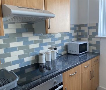 Studio to rent - Photo 3