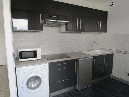 Location Appartement 1 pièce 33m² REIMS 51100 - Photo 5