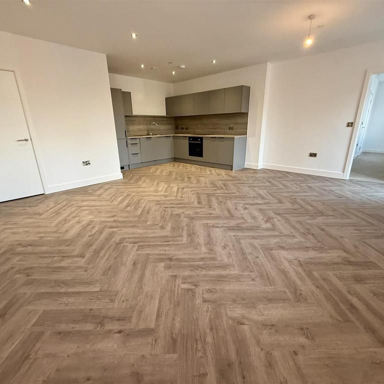 2 bedroom apartment to rent - Photo 1