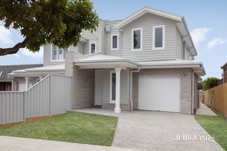 69A Valentine Street, Ivanhoe - Photo 3