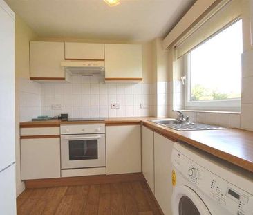 Benhall, GL51 - Photo 5