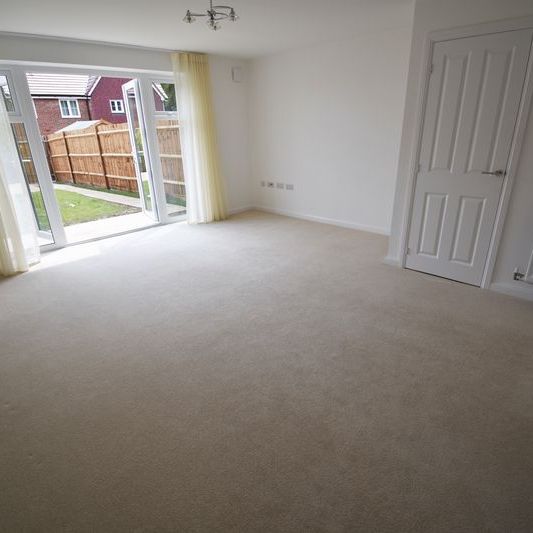 Raghill Close, Basingstoke - Photo 1