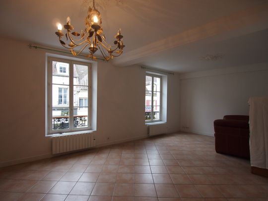 Location Appartement 3 pièces 78m² COULOMMIERS 77120 - Photo 1