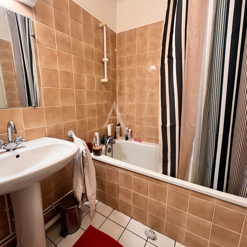 Location Appartement 1 pièce 34m² - Photo 1