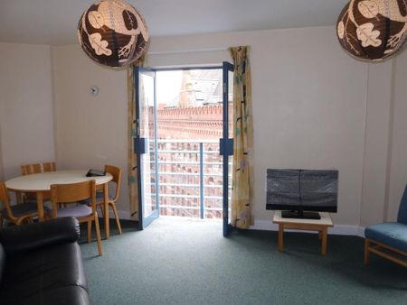 Queen Charlotte Street, Bristol - Photo 3