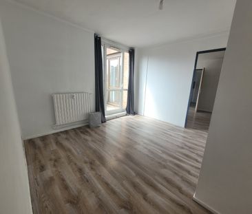 Location Appartement 3 pièces 68m² ROUBAIX 59100 - Photo 3