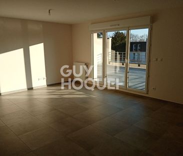 LOCATION d'un appartement F3 (61 m²) à ORLEANS - PROCHE BORDS DE LOIRE - Photo 1