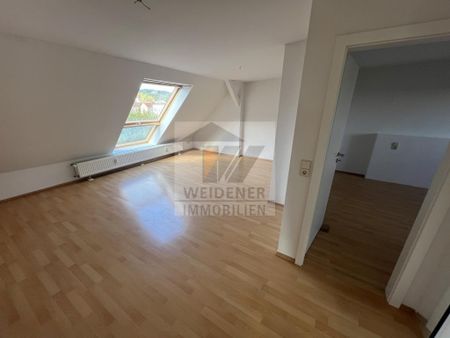 4 Raum DG Wohnung mit Einbauküche in Gera-Debschwitz zu vermieten! - Photo 3