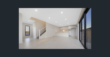 Melbourne's Thriving North - Photo 2