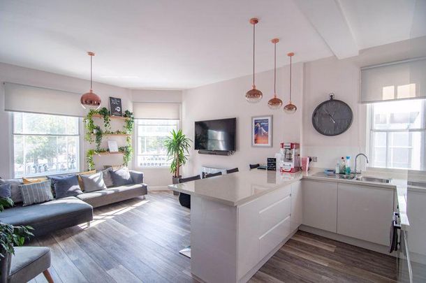 2 bedroom apartment to rent - Photo 1