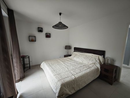 Location Appartement 4 pièces 135m² EPERNON 28230 - Photo 4