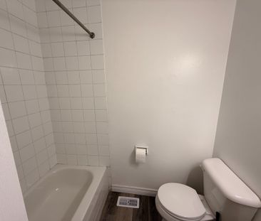 For Lease - 57 TOULON Crescent, London East, Ontario - Photo 6