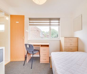 £769 p/w (£3,332 pcm) - Photo 1