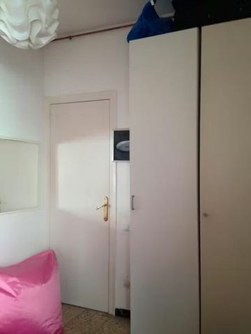 Carrer de la Llibertat, Barcelona, Catalonia 08012 - Photo 2